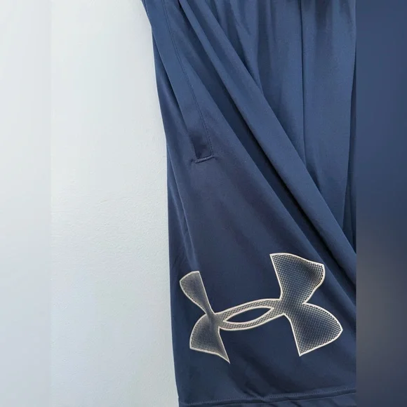 Under Armour Men's Core Tech Graphic Shorts Blue Size Medium Men - Picture 3 of 4